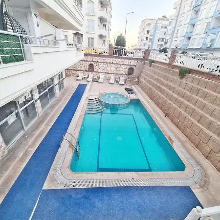 Lejlighed Immaculate 3-bed Duplex In *