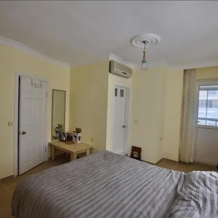 Lejlighed Immaculate 3-bed Duplex In *