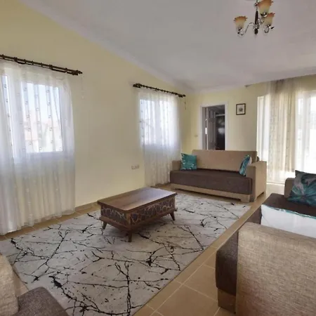 Immaculate 3-bed Duplex In Lejlighed *